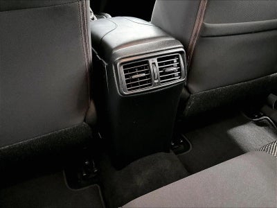 2018 Nissan Rogue Sport SV