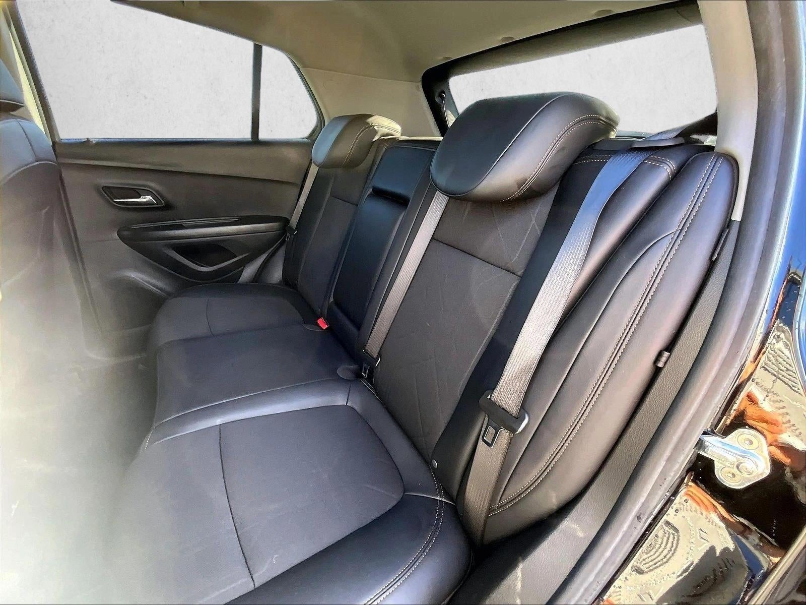 2022 Chevrolet Trax LT Midnight Edition