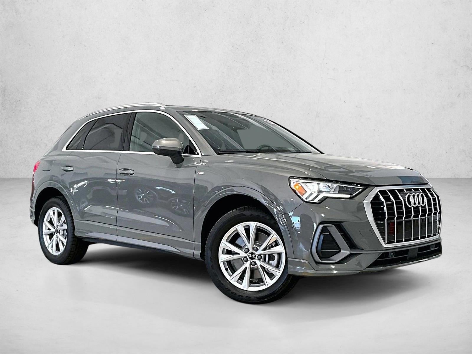 2024 Audi Q3 Premium 45 TFSI S line quattro Tiptronic