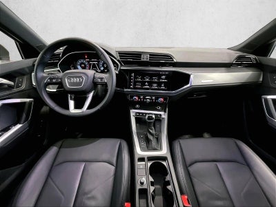 2024 Audi Q3 Premium 45 TFSI S line quattro Tiptronic