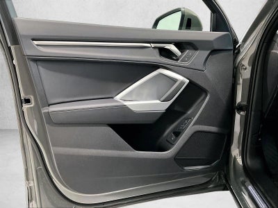 2024 Audi Q3 Premium 45 TFSI S line quattro Tiptronic