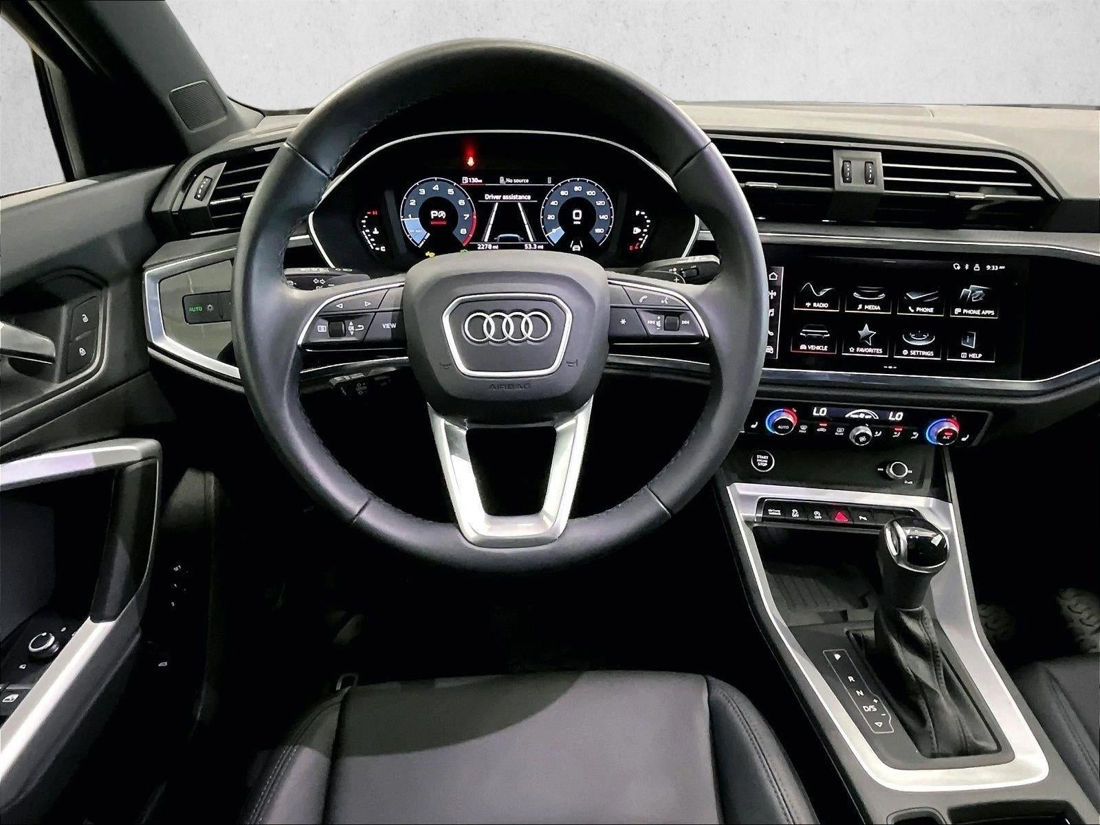 2024 Audi Q3 Premium 45 TFSI S line quattro Tiptronic