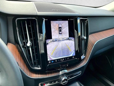 2024 Volvo XC60 Plus Dark Theme