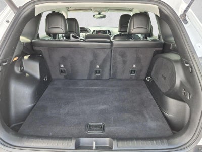 2019 Jeep Cherokee Limited FWD