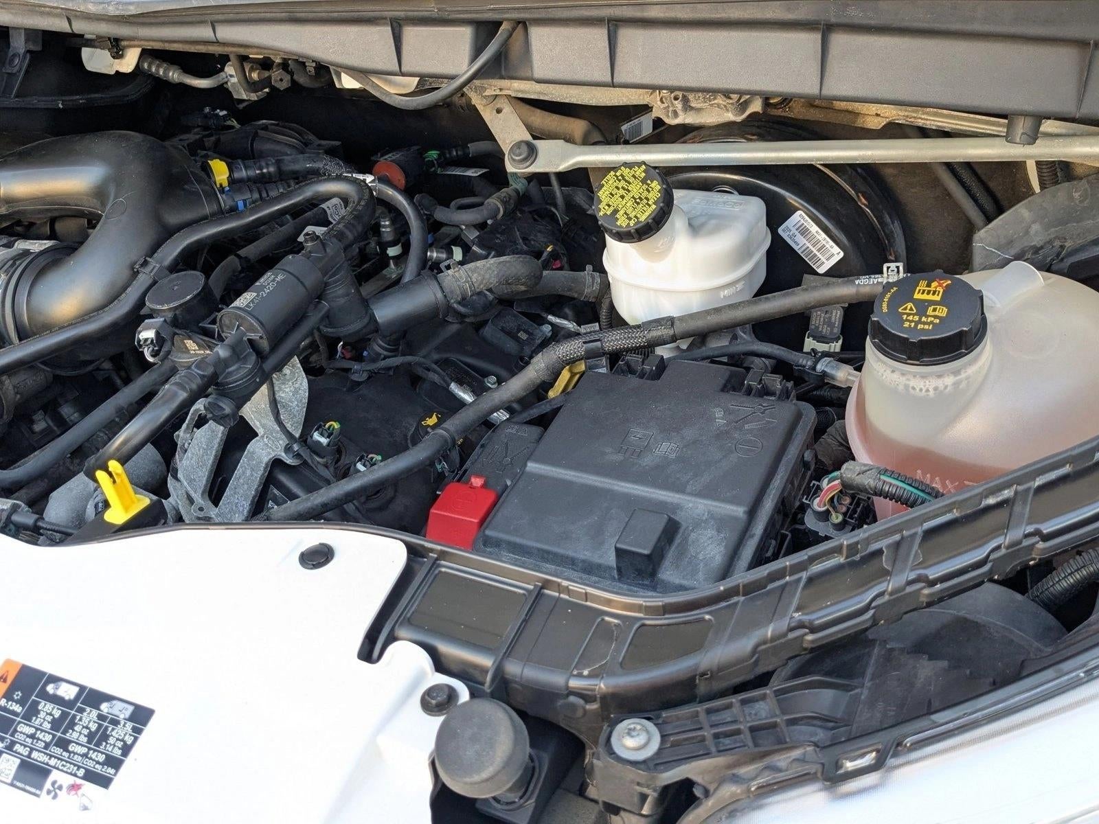 2022 Ford Transit Passenger Wagon XL