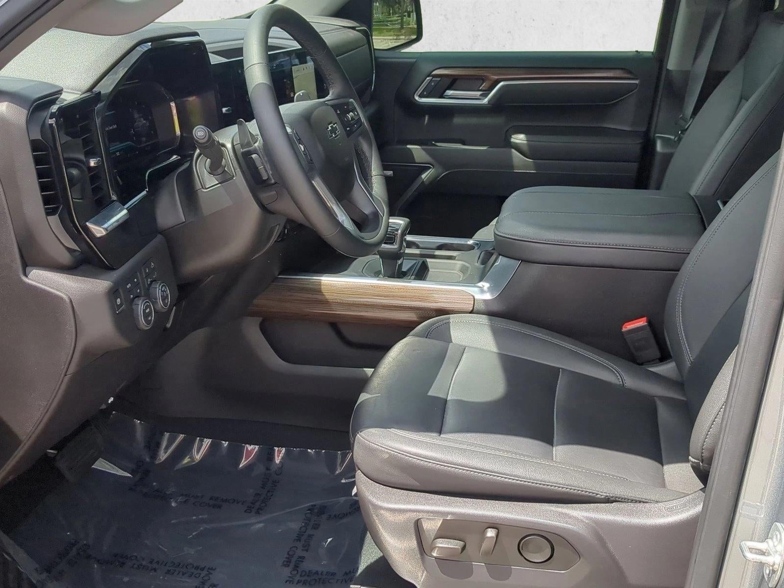 2025 Chevrolet Silverado 1500 RST
