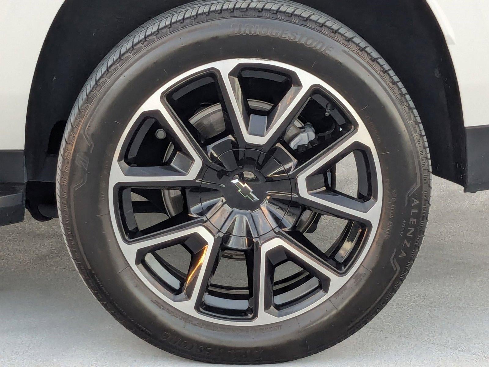 2025 Chevrolet Suburban RST