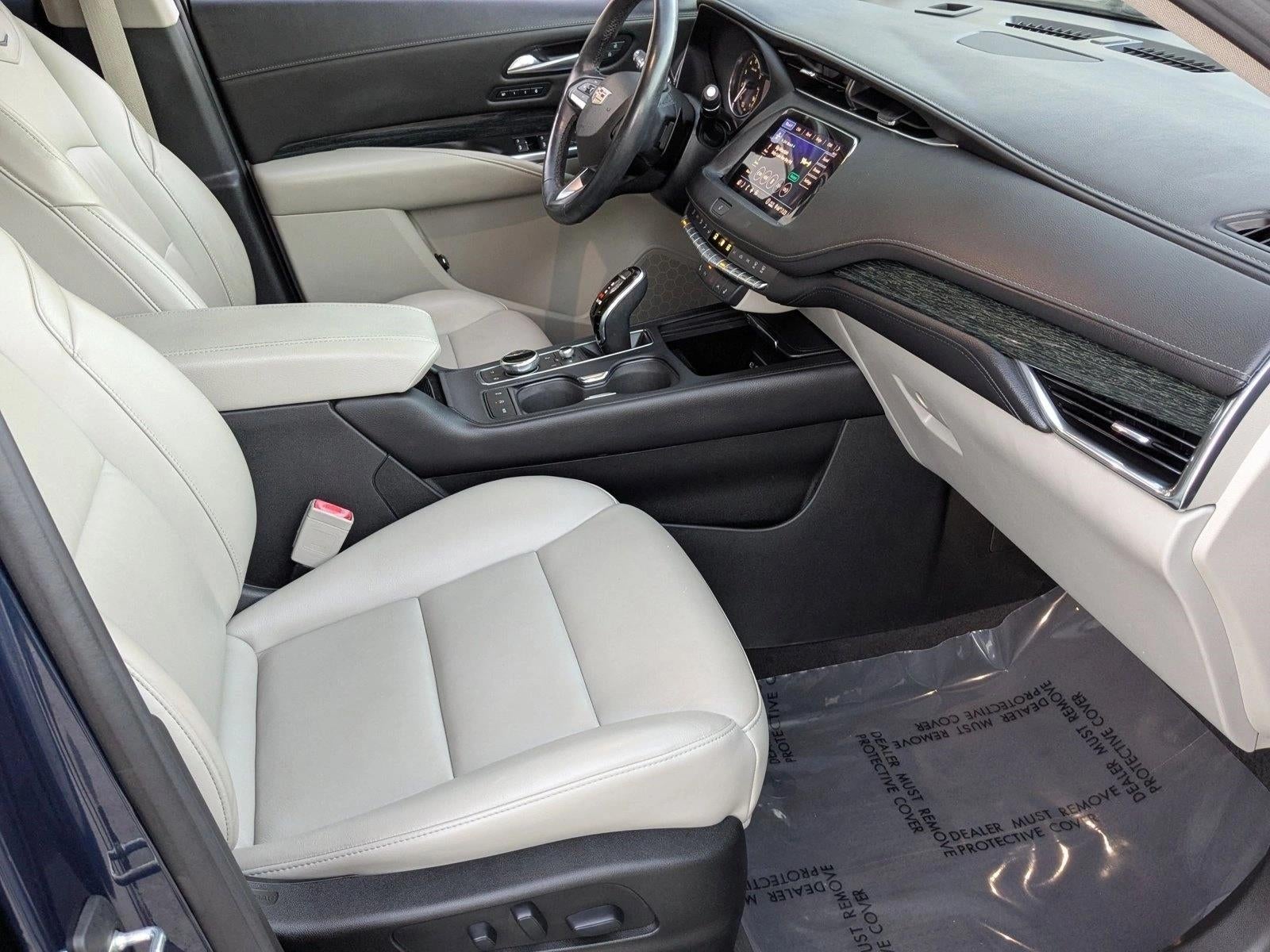 2020 Cadillac XT4 Premium Luxury