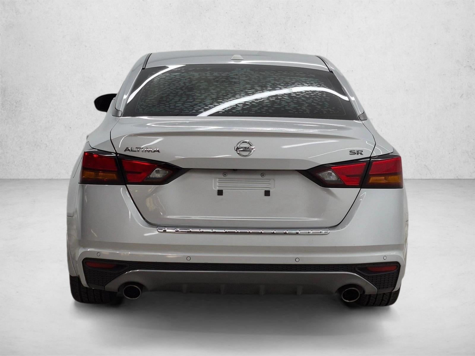 2022 Nissan Altima SR FWD