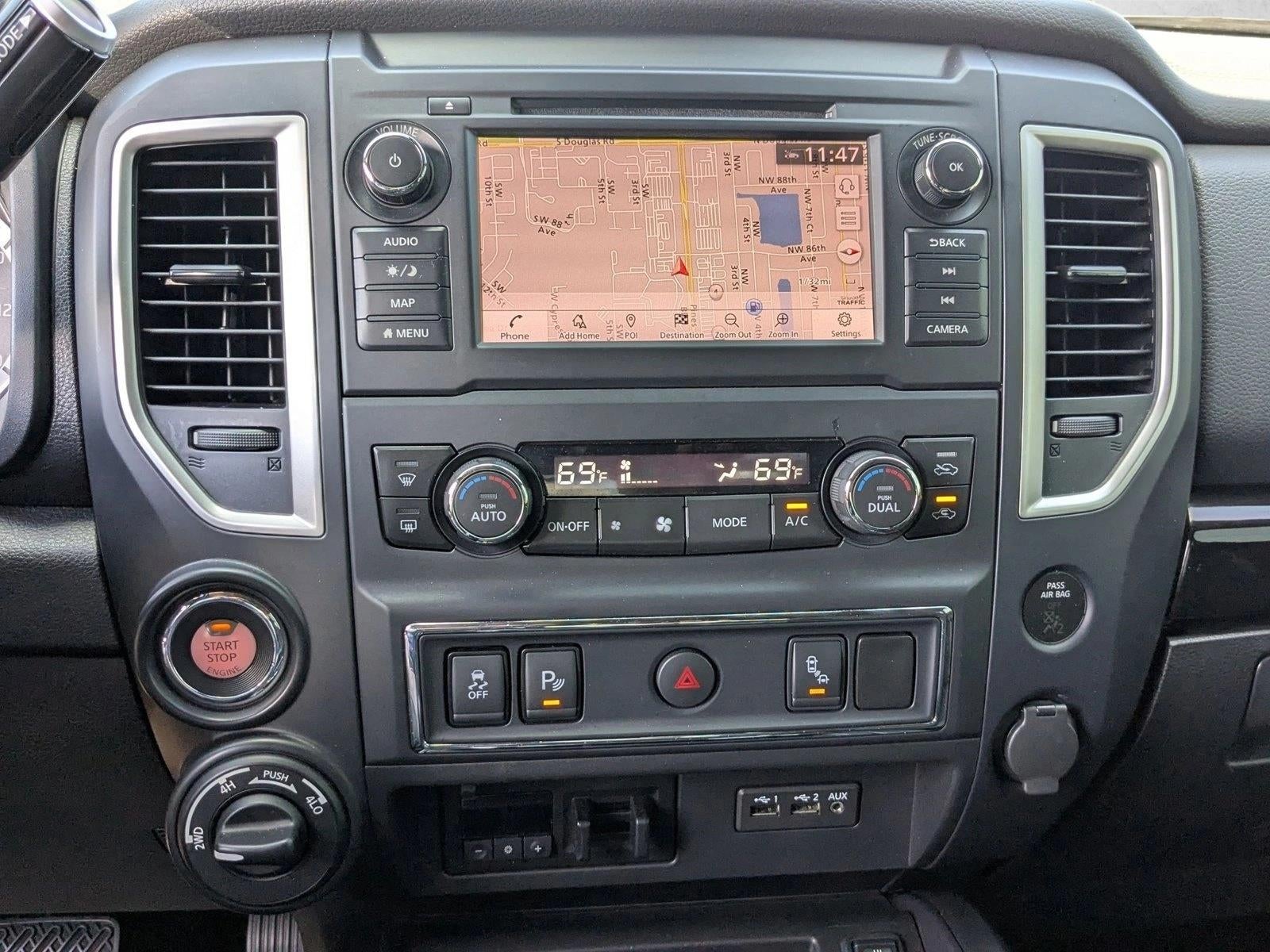 2019 Nissan TITAN SL