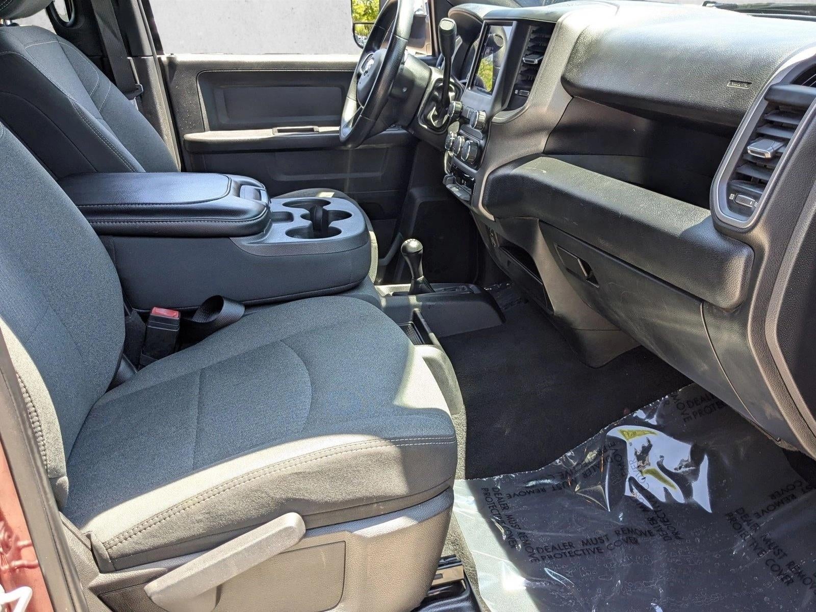 2021 RAM 3500 Tradesman Crew Cab 4x4 8' Box