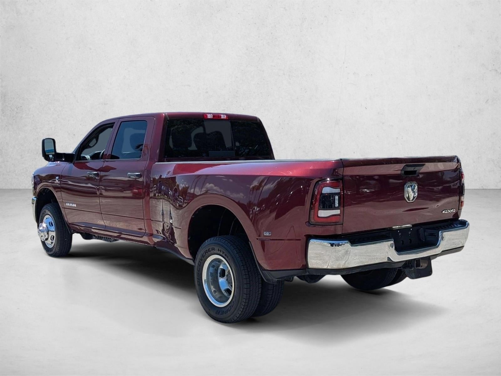 2021 RAM 3500 Tradesman Crew Cab 4x4 8' Box
