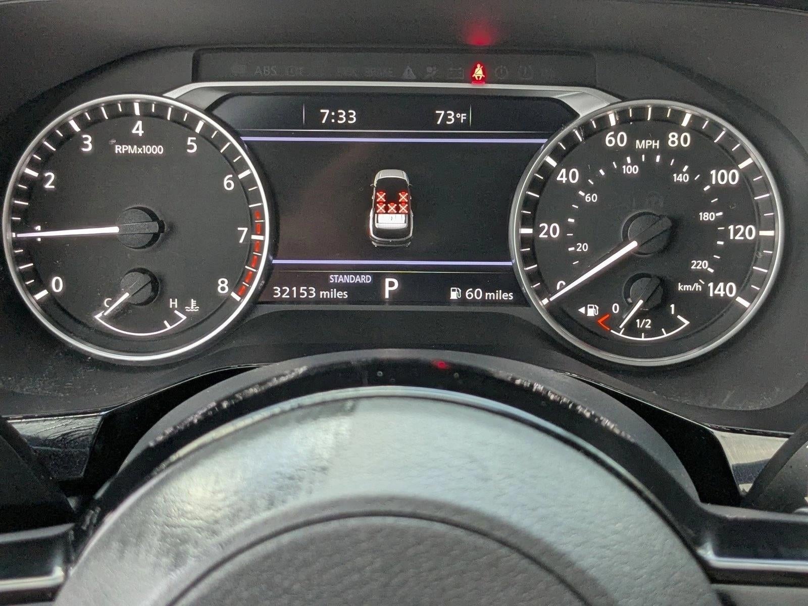 2022 Nissan Pathfinder SL