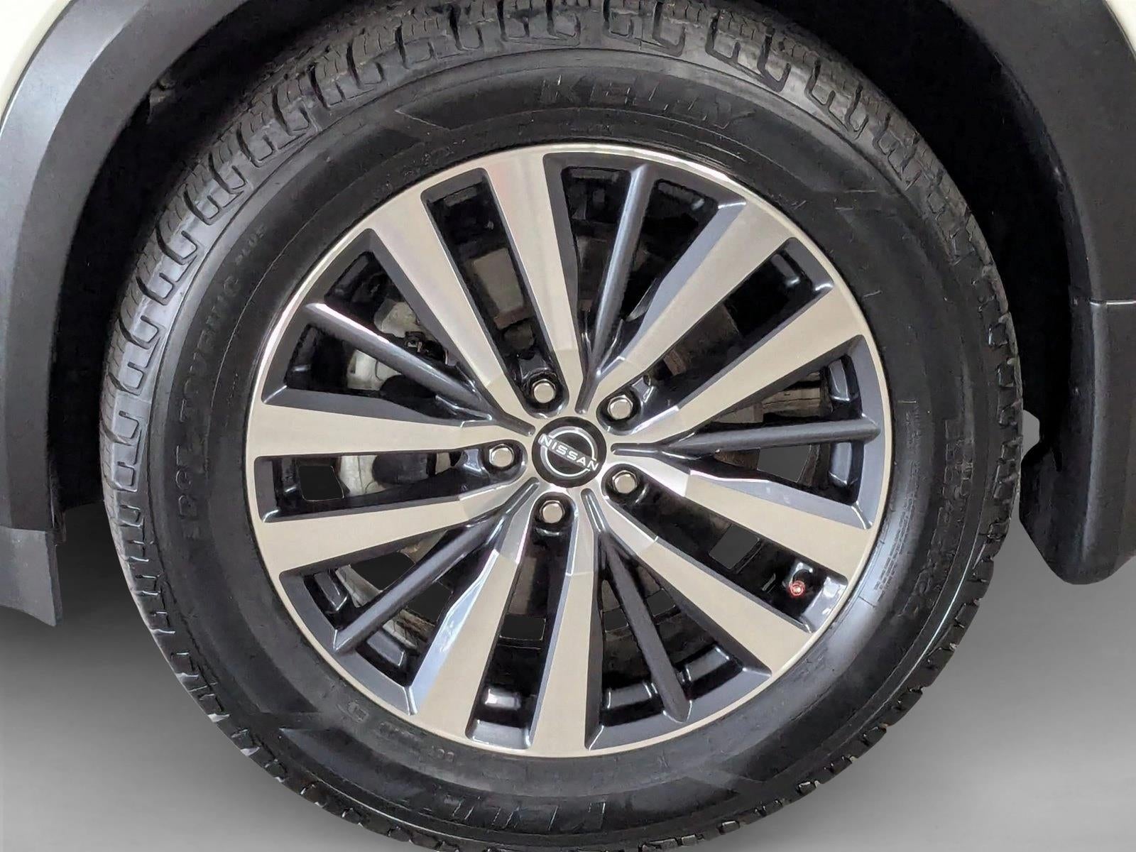 2022 Nissan Pathfinder Platinum 2WD