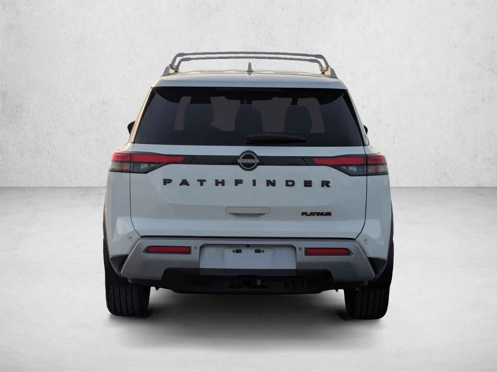 2022 Nissan Pathfinder Platinum 2WD