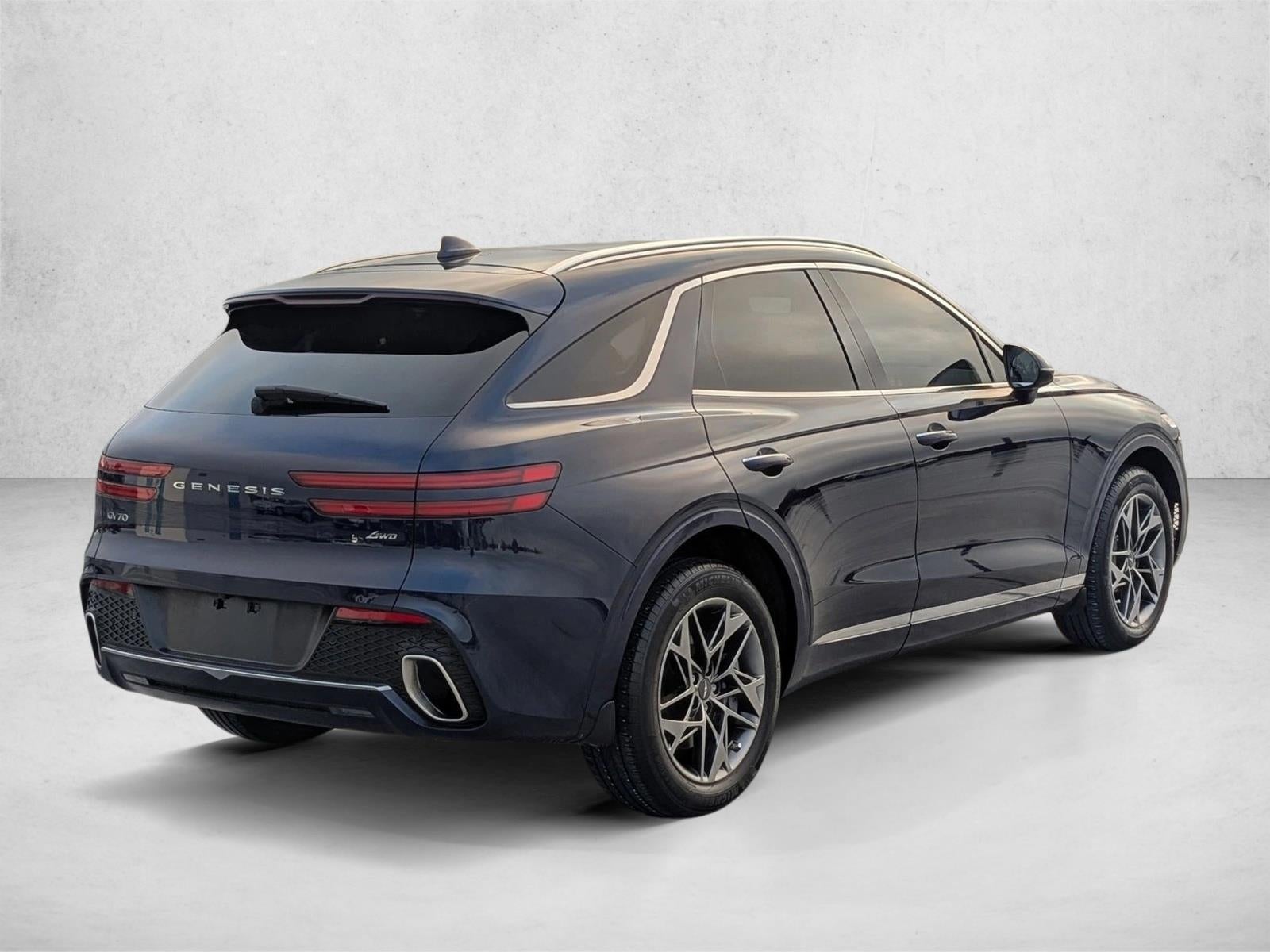 2024 Genesis GV70 2.5T