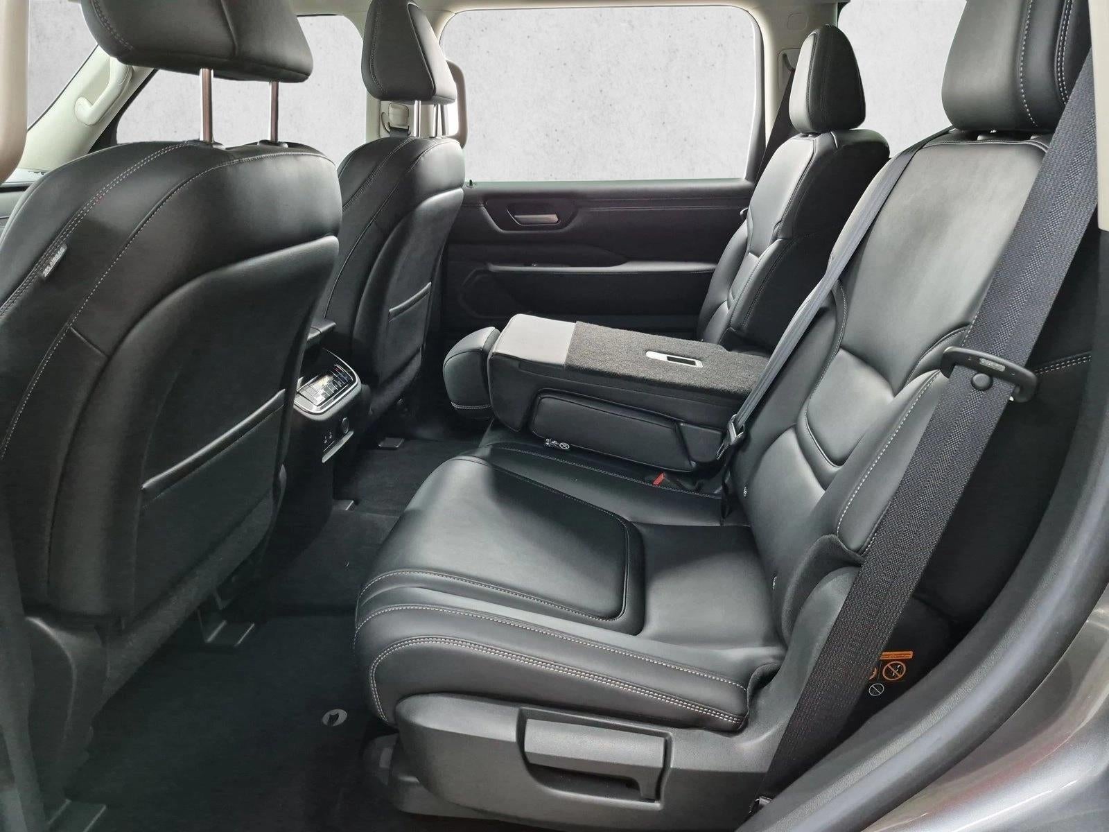 2025 Nissan Armada SV 2WD