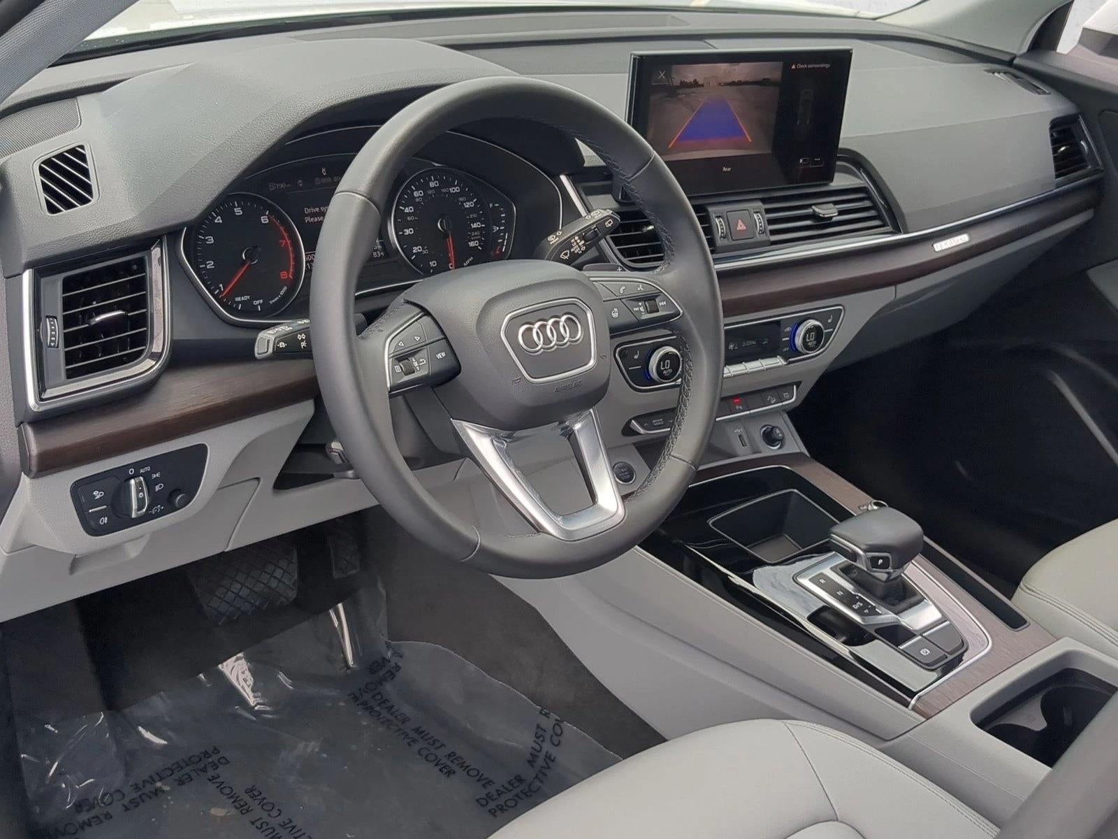 2023 Audi Q5 Premium 40 TFSI quattro S tronic