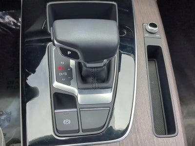 2023 Audi Q5 Premium 40 TFSI quattro S tronic
