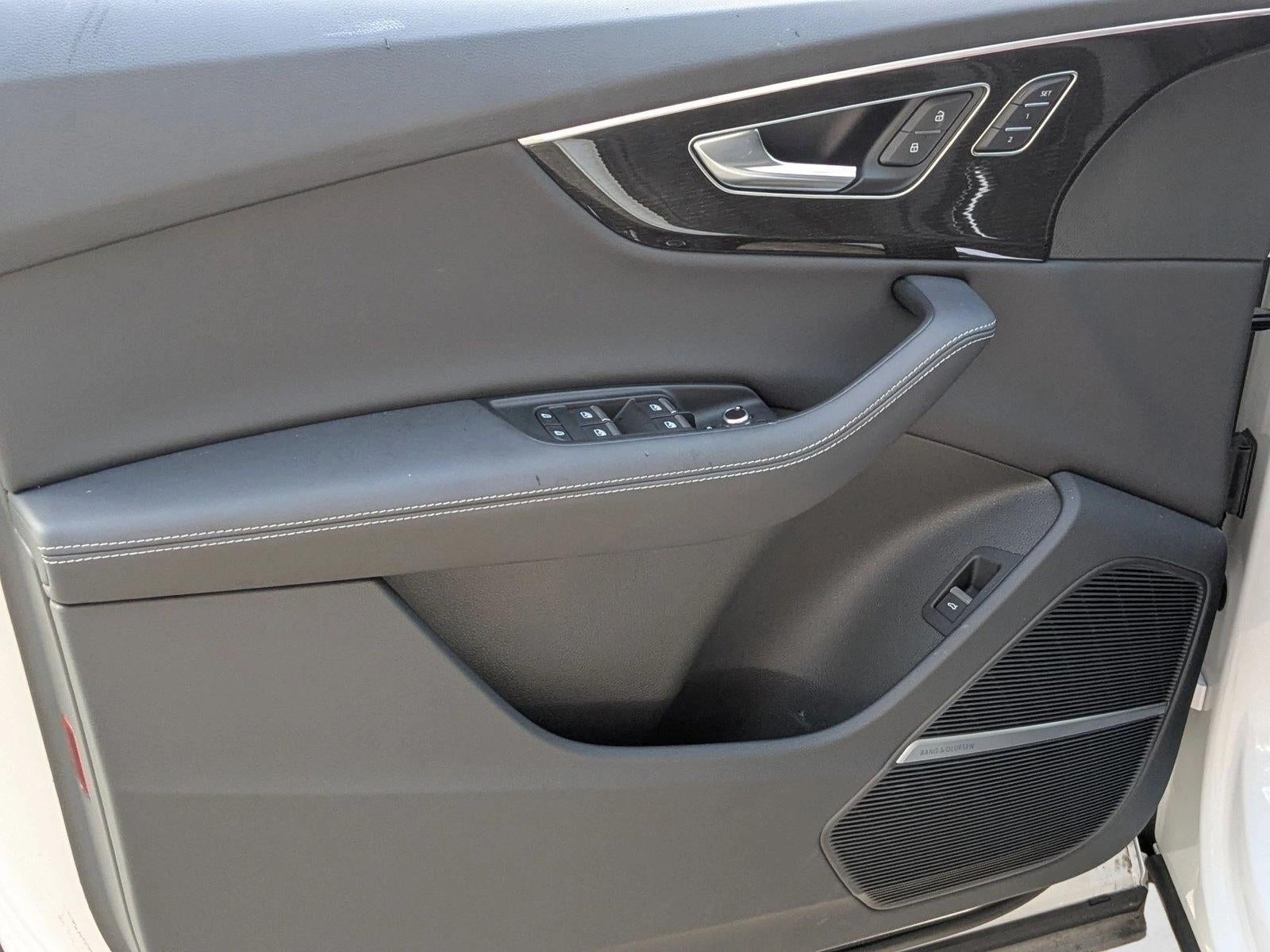 2025 Audi Q7 Prestige