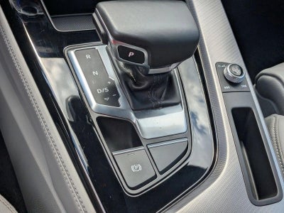 2022 Audi A4 Sedan S line Premium Plus