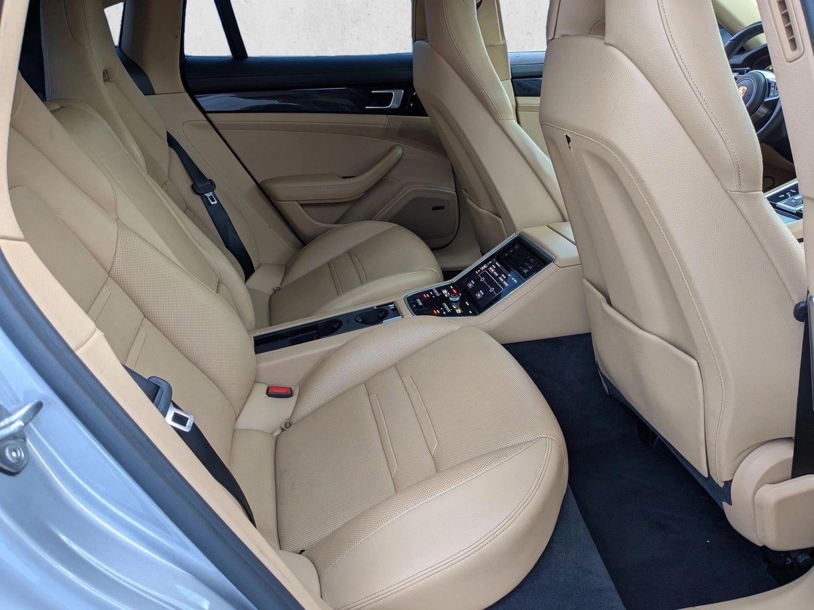 2018 Porsche Panamera Base