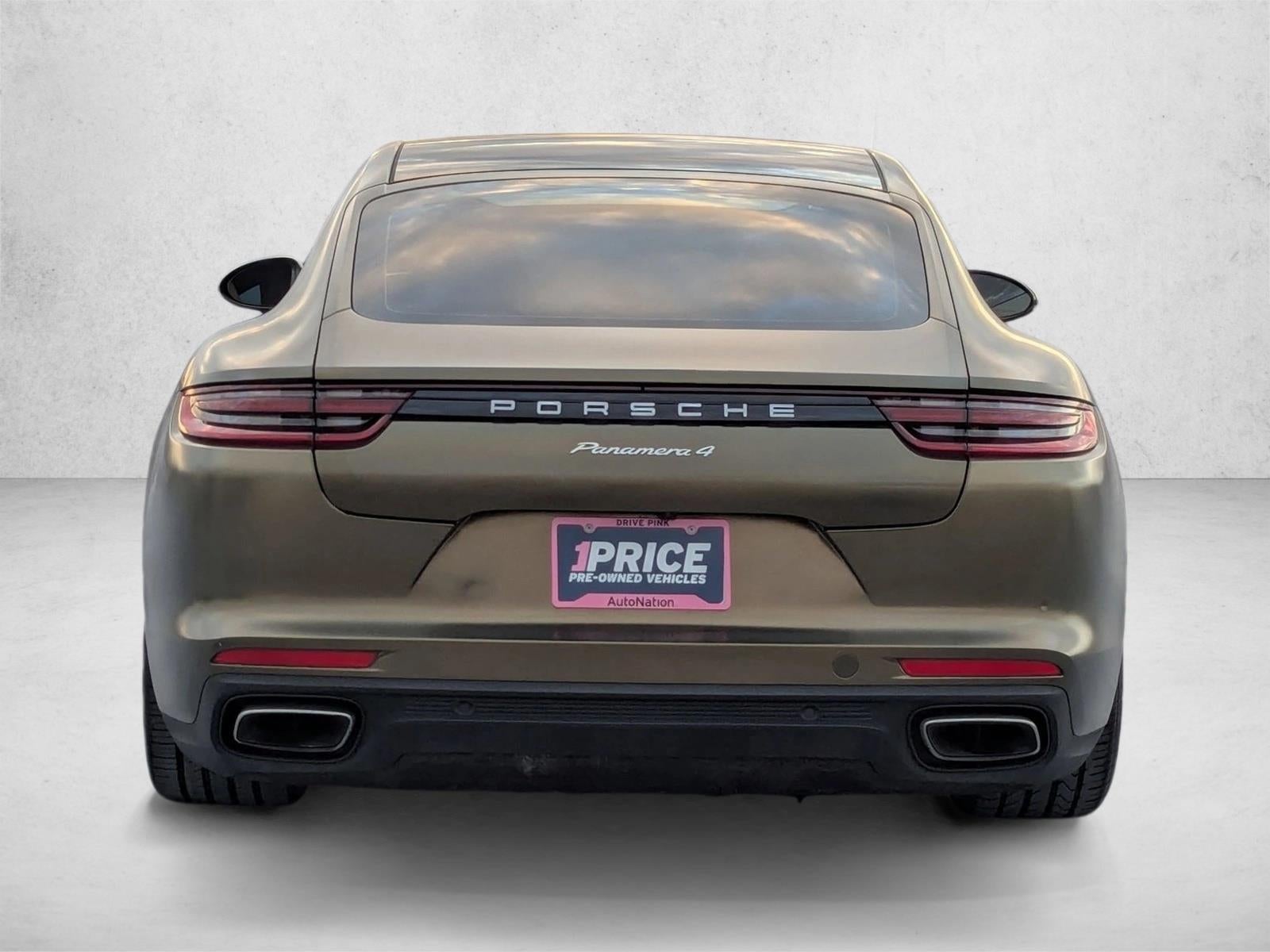 2018 Porsche Panamera Base