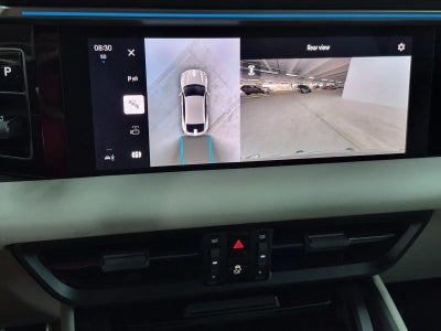 2025 Porsche Macan Electric 4S