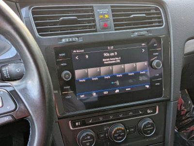 2019 Volkswagen e-Golf Base