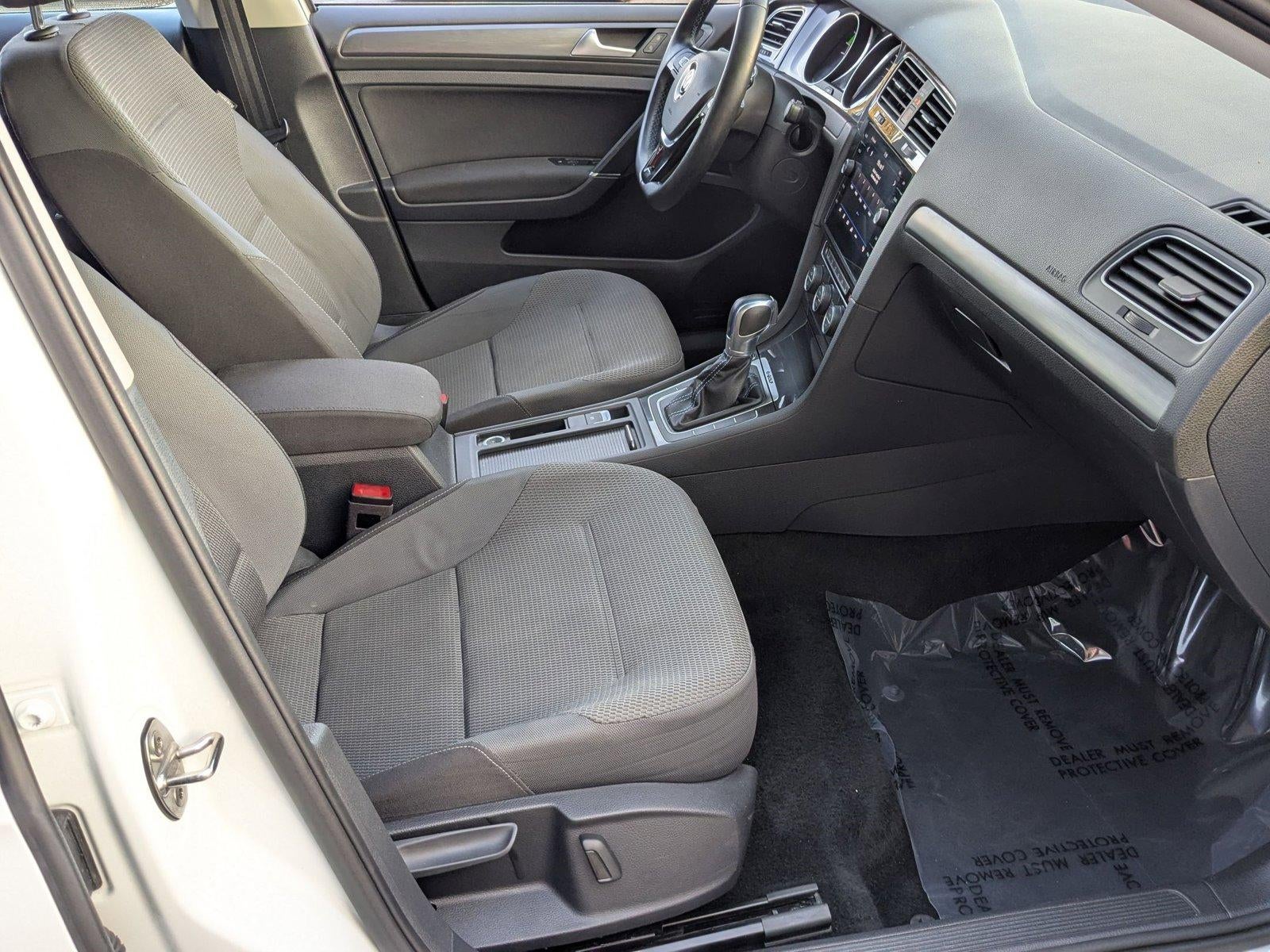 2019 Volkswagen e-Golf Base