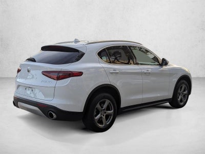 2021 Alfa Romeo Stelvio Base