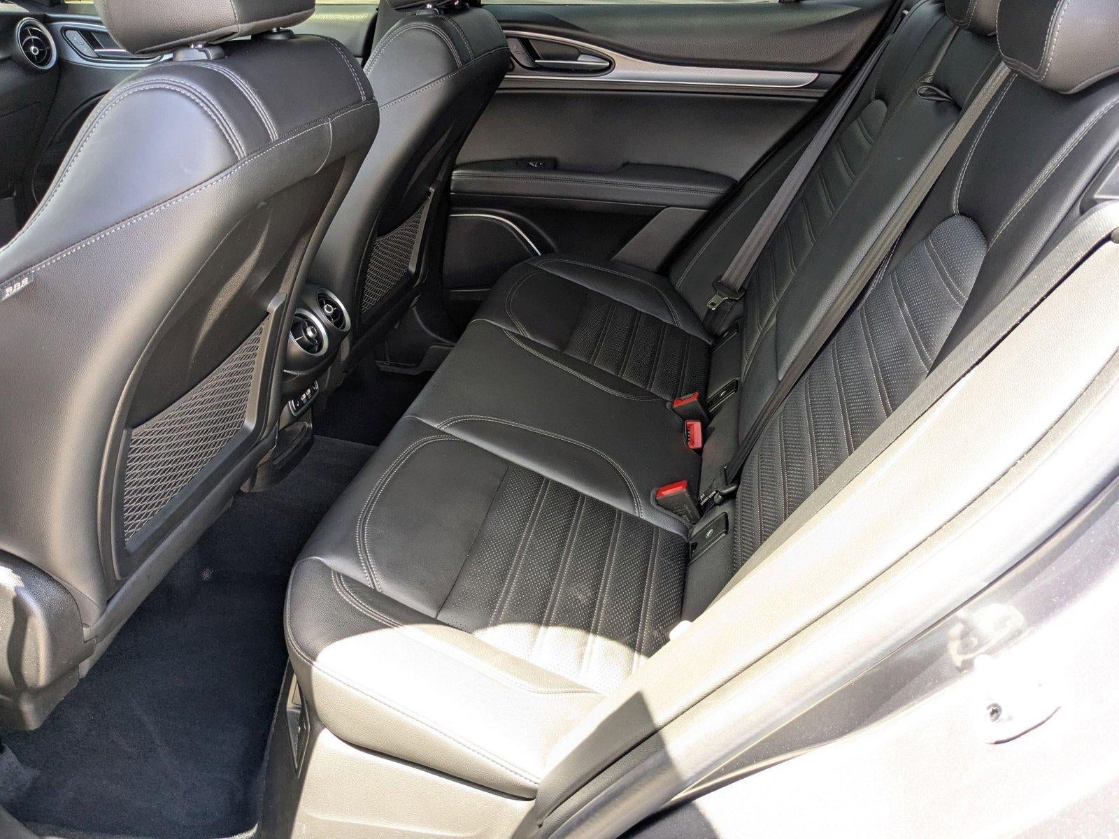 2022 Alfa Romeo Stelvio Veloce