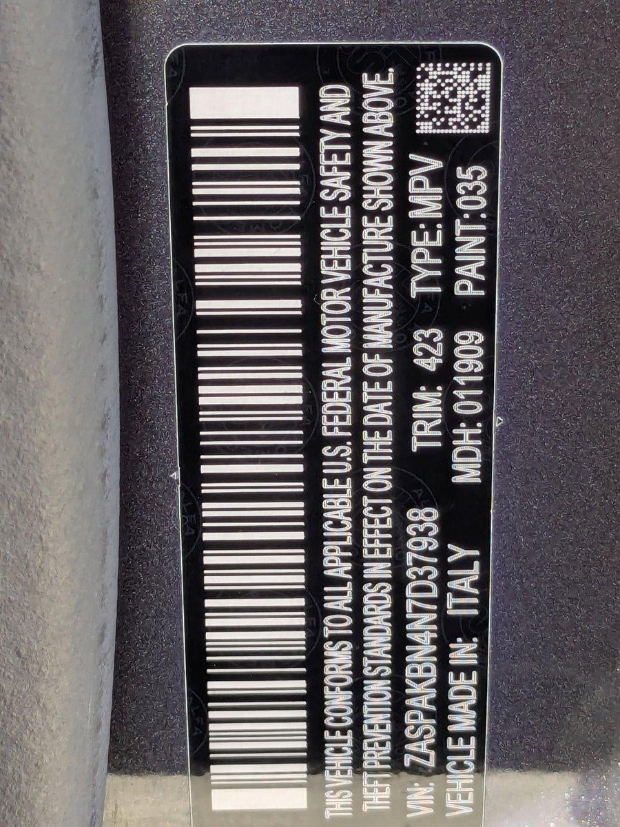 2022 Alfa Romeo Stelvio Veloce