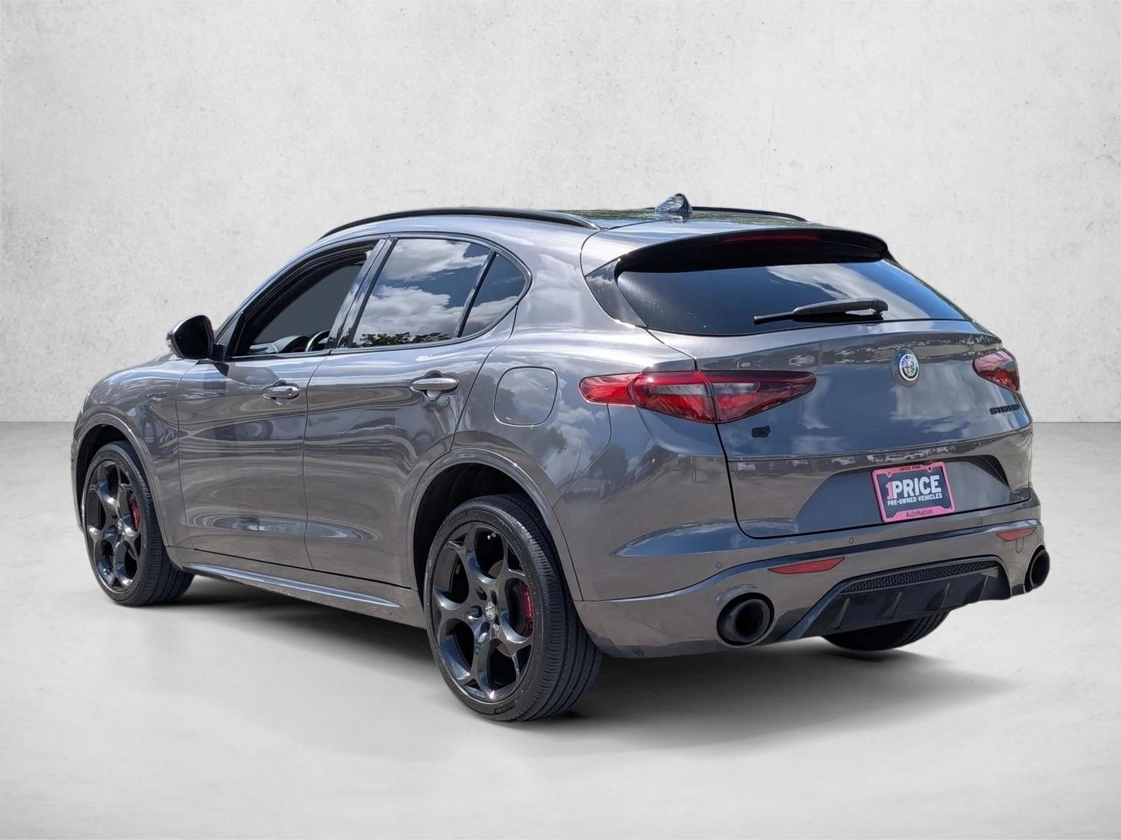 2022 Alfa Romeo Stelvio Veloce