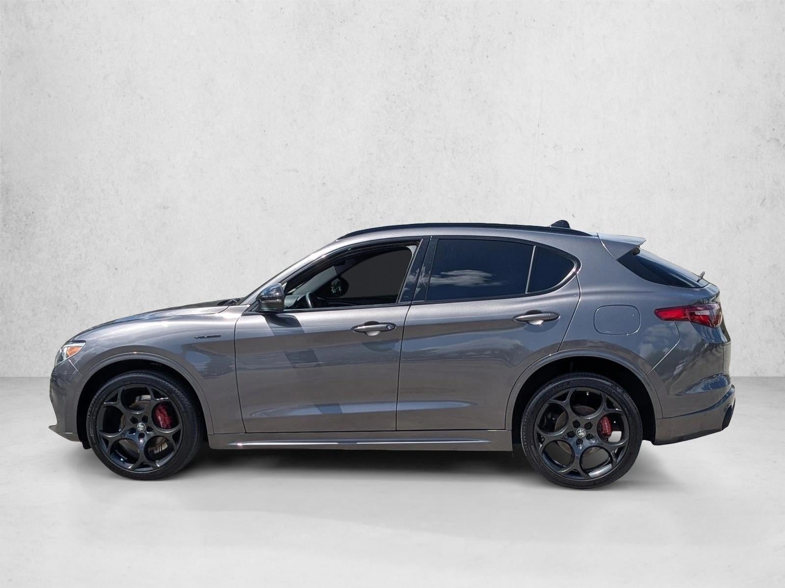 2022 Alfa Romeo Stelvio Veloce
