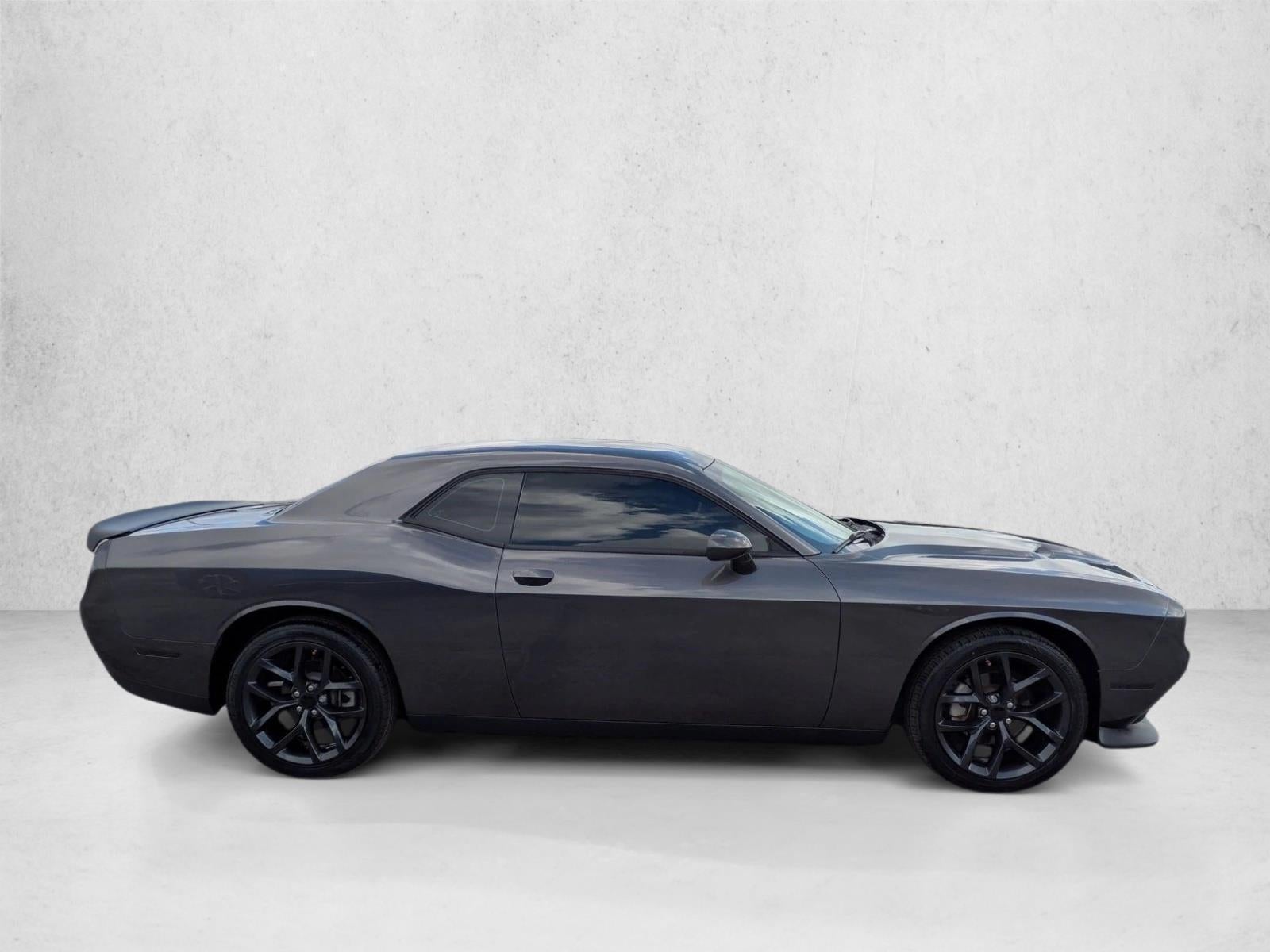 2022 Dodge Challenger SXT