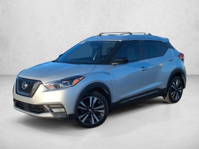 2020 Nissan Kicks SR