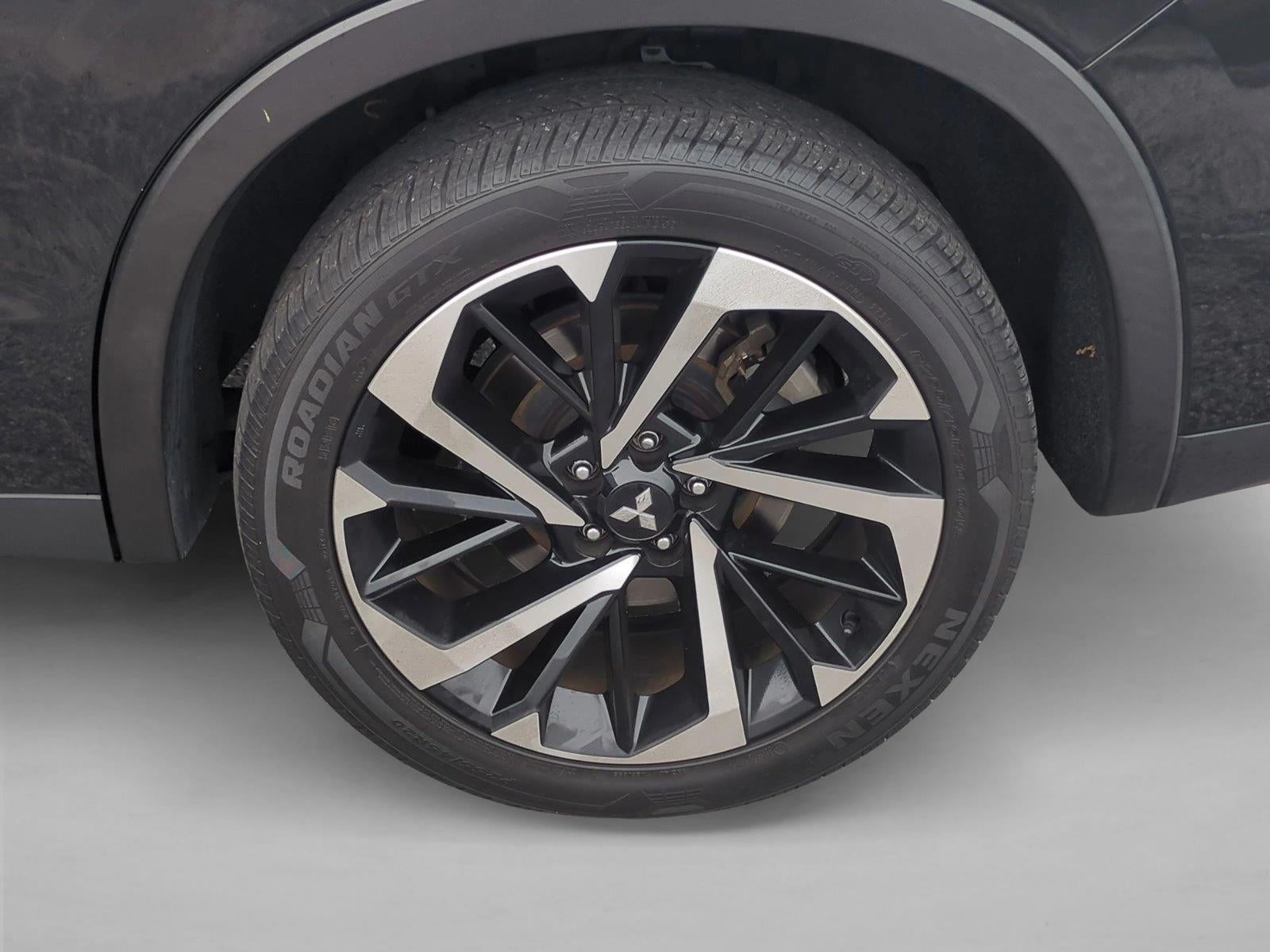 2022 Mitsubishi Outlander ES