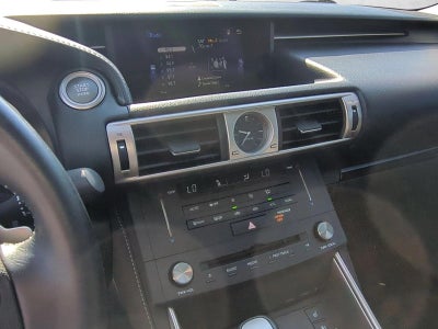 2016 Lexus IS 200t 