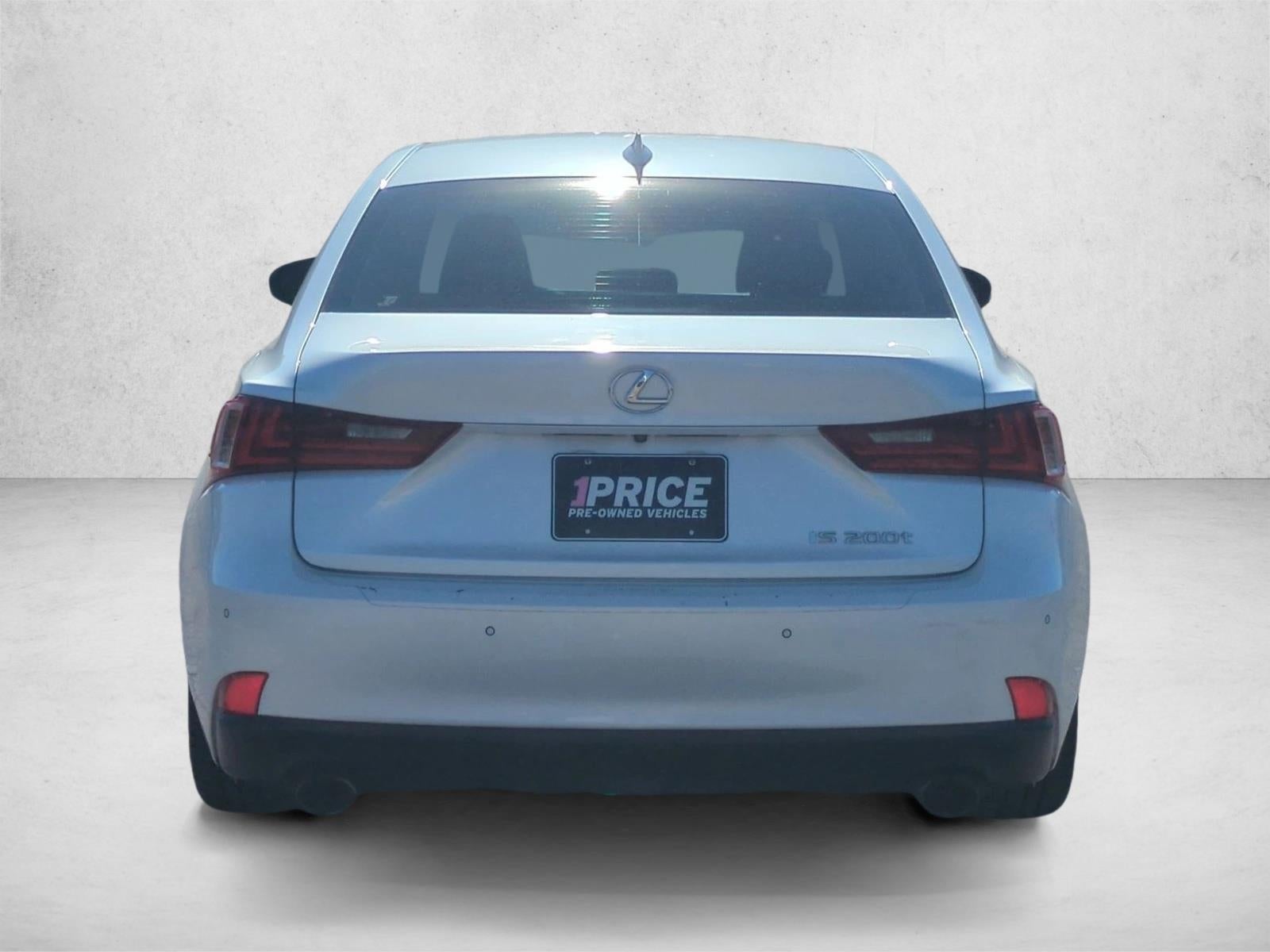 2016 Lexus IS 200t 