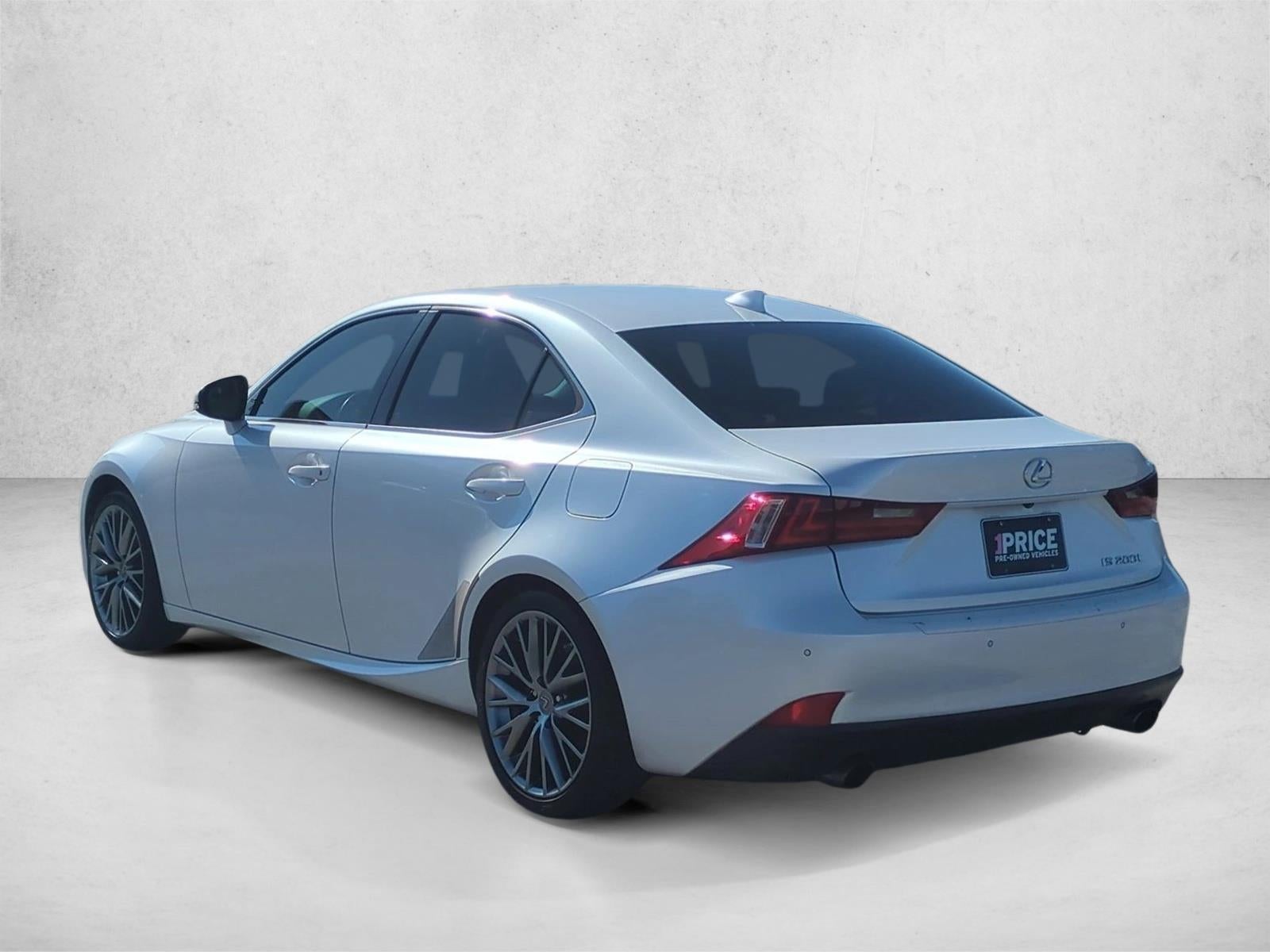 2016 Lexus IS 200t 