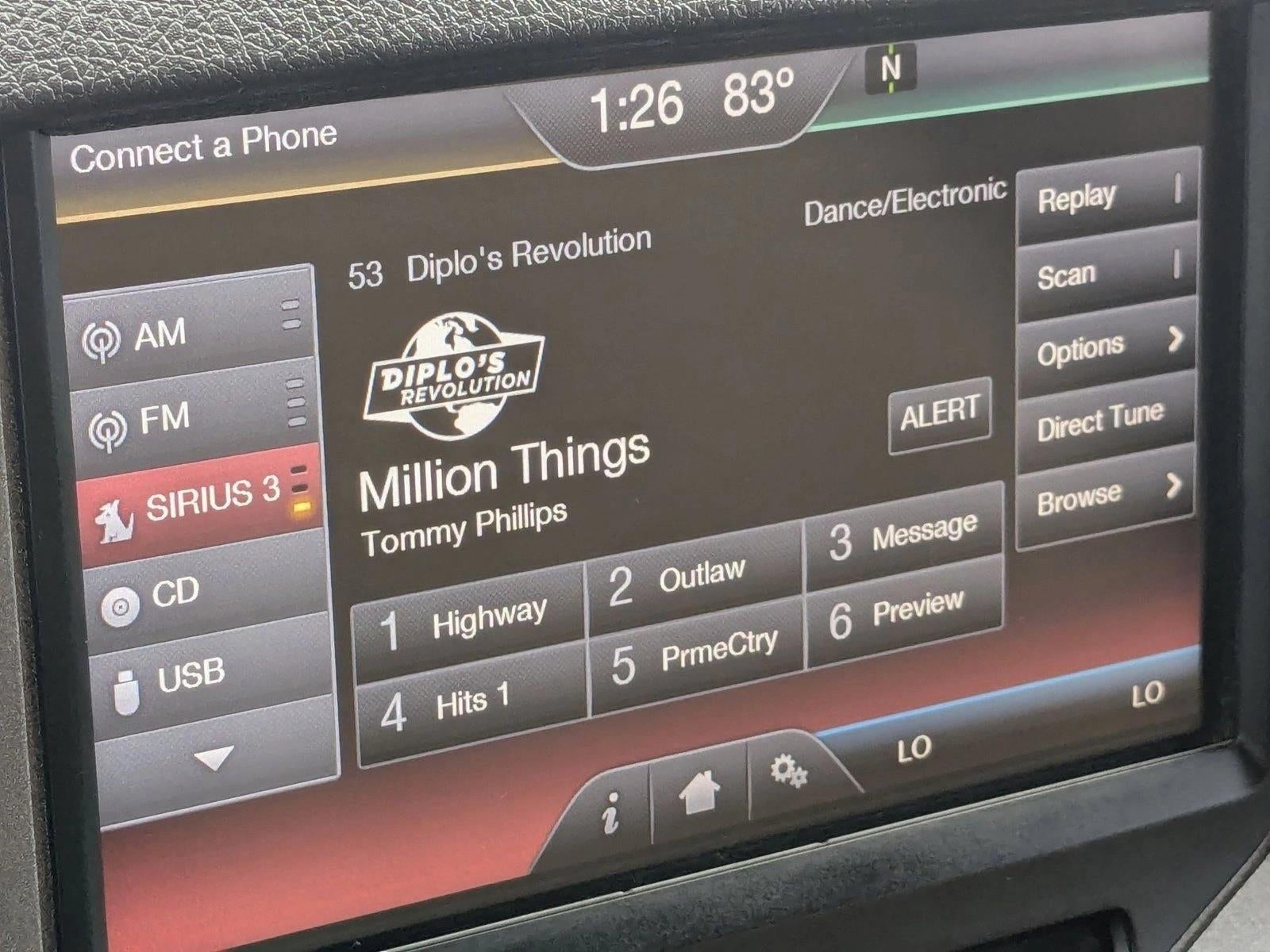 2015 Ford Super Duty F-350 DRW Lariat