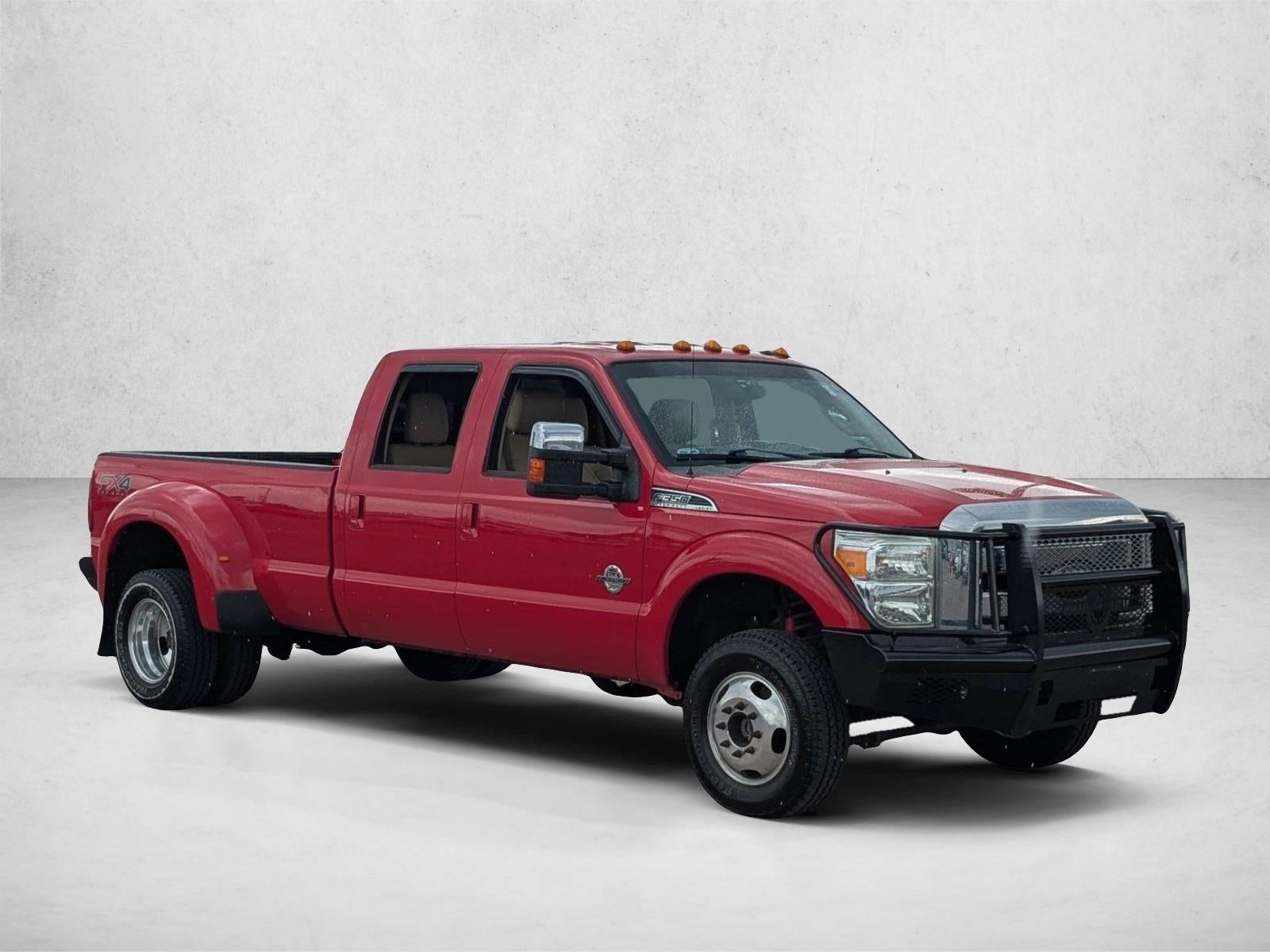 2015 Ford Super Duty F-350 DRW Lariat