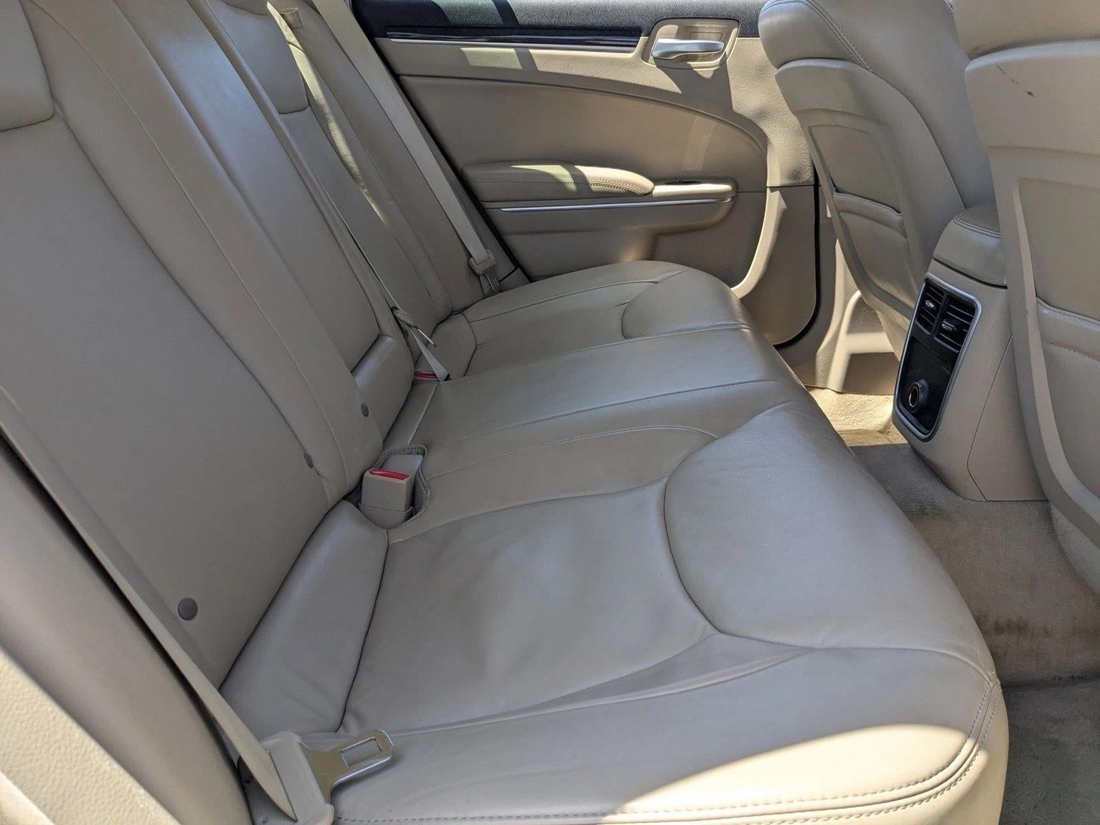 2012 Chrysler 300 Limited