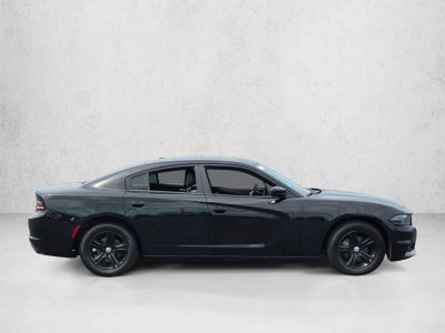 2022 Dodge Charger SXT RWD