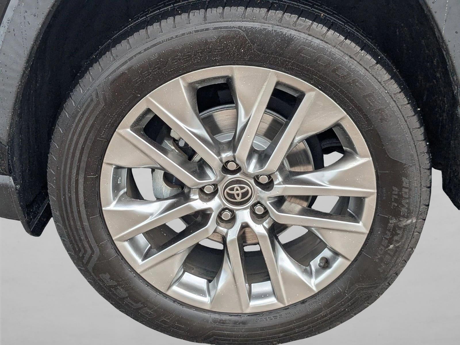 2022 Toyota RAV4 XLE Premium