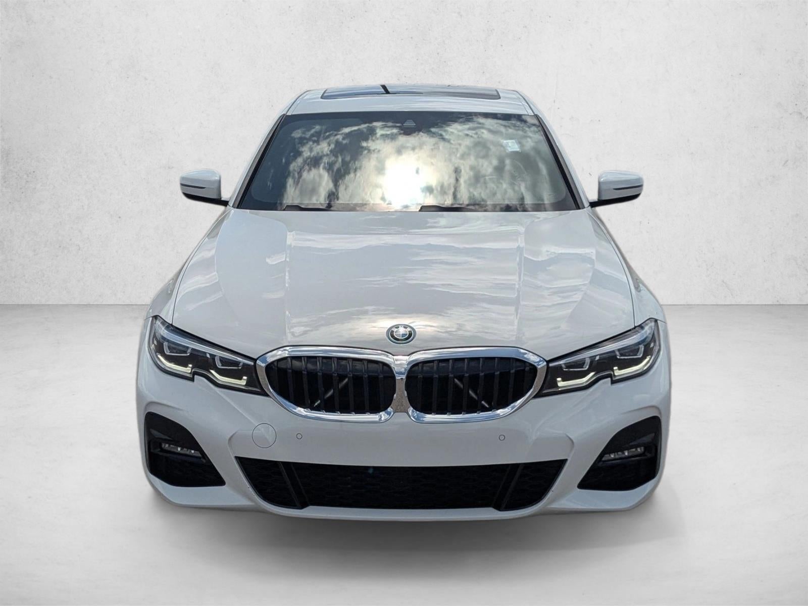 2022 BMW 330e 330e