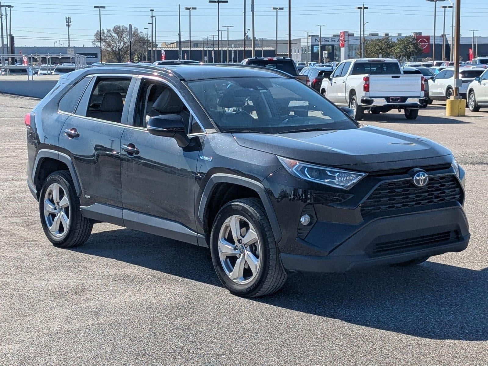 2021 Toyota RAV4 Hybrid LE