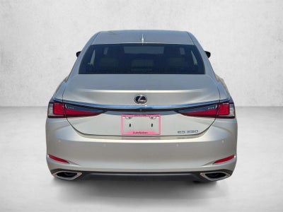 2019 Lexus ES 