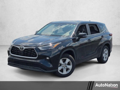 2025 Toyota Highlander LE